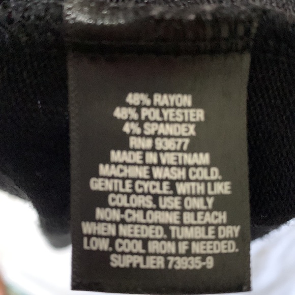 Worthington sleeveless turtleneck tank - Picture 4 of 4